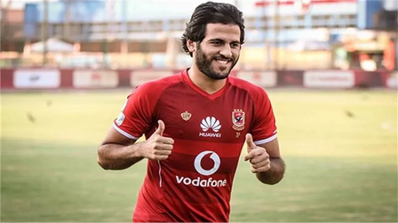 الأهلي يوافق علي تجديد عقد مروان محسن