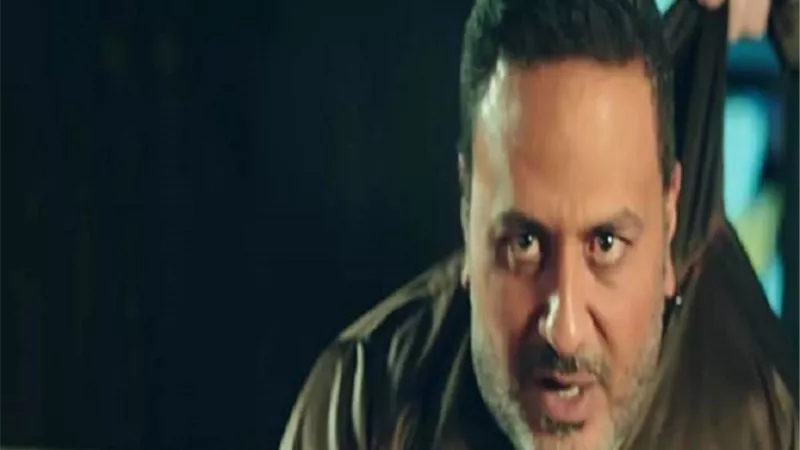 ضبط خالد سرحان وموكلته فى وضع مخل وضربه ضربا مبرحا فى الحلقة 8 من 