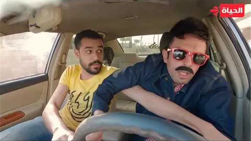 شاهد بالفيديو: رد فعل غير متوقع من الراكب بعد اكتشاف السائق ملبوس