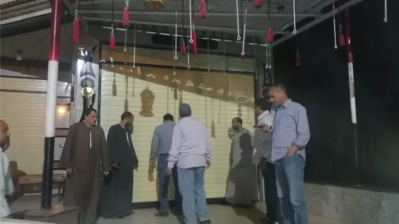 غلق وتشميع 8 محلات بقري في قطور بالغربية