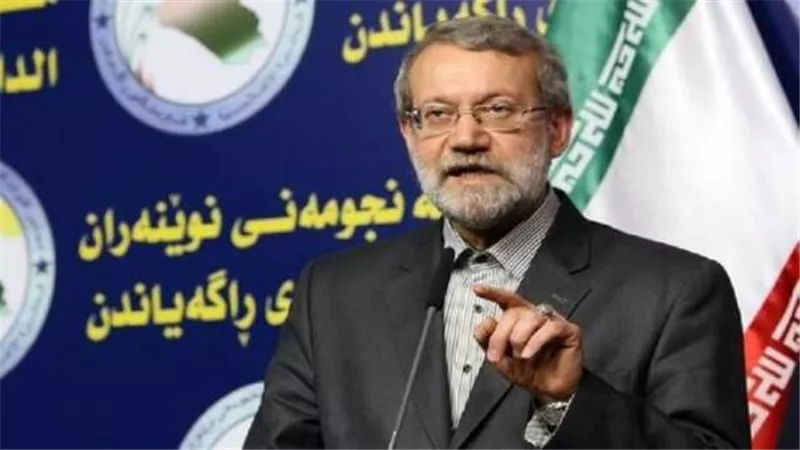 بعد إصابته بكورونا.. أول ظهور لرئيس مجلس الشورى الإيراني