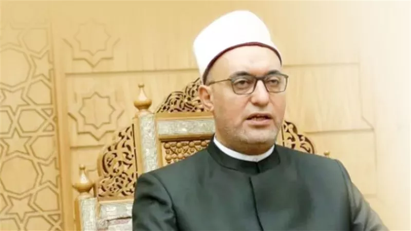 أمين 