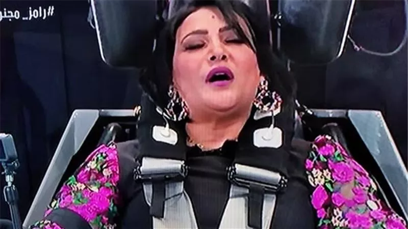 بدرية طلبة تستقبل ظهور رامز جلال بنوبة صراخ..فيديو