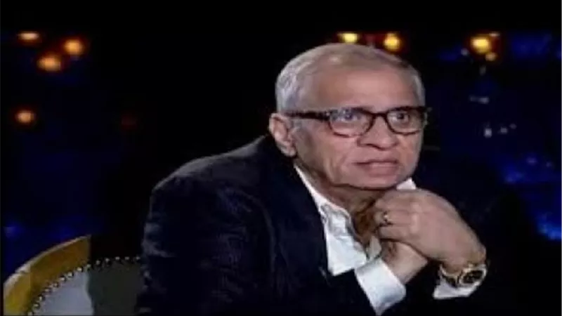 السبكي يكشف حقيقة اتهامه بسرقة فيلم بنات ثانوي من مسلسل إسباني شهير..فيديو