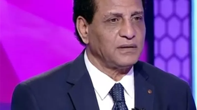 فاروق جعفر يطالب بانضمام ثنائى الاهلى الى الزمالك
