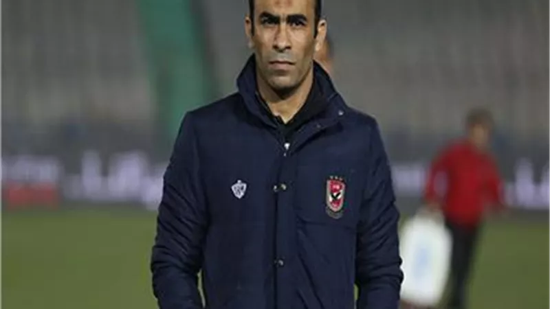 الأهلي يدرس الإطاحة بعبدالحفيظ وغالي ومتعب في الصورة