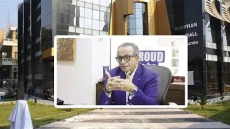 العطار يكشف حقيقة وفاة رئيس اتحاد الكرة الحالى
