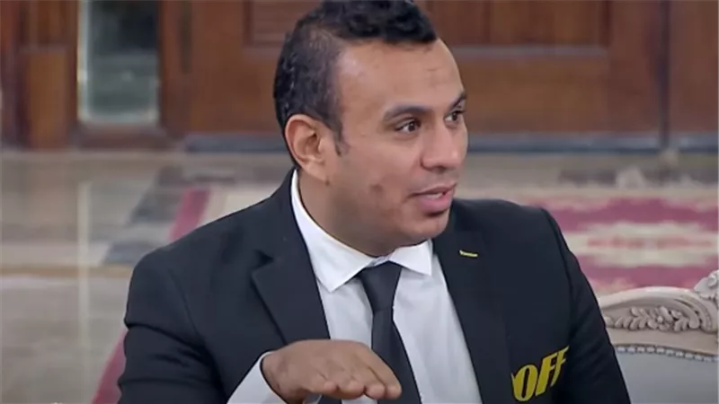 محمود الليثي يدخل مصيدة فيلا فيفى عبده