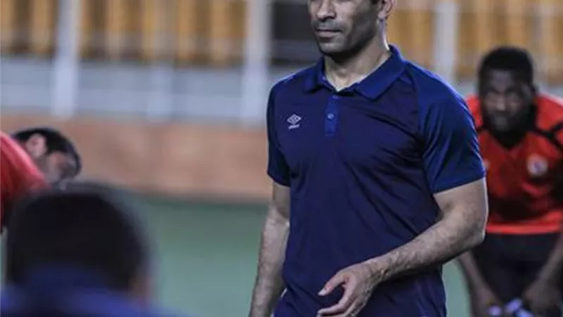 الأهلي يكلف عبدالحفيظ بإنهاء تجديد عقد الشناوي