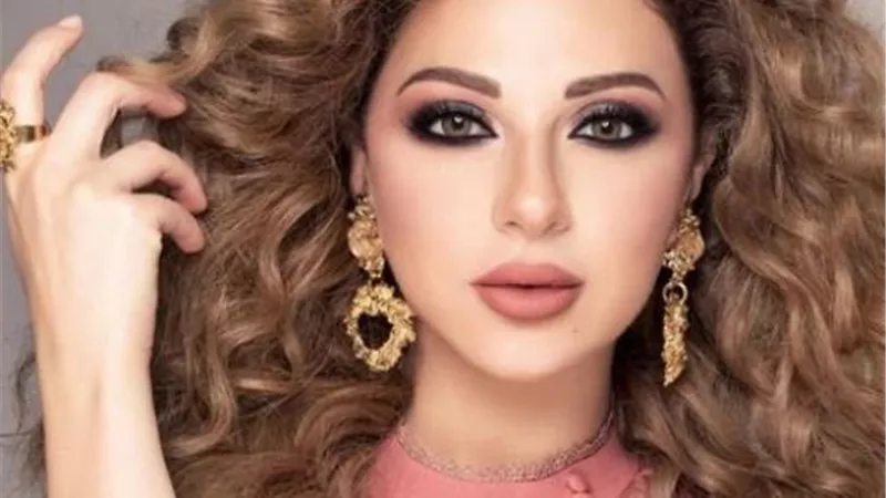 ميريام فارس تحتفل بعيد ميلادها 