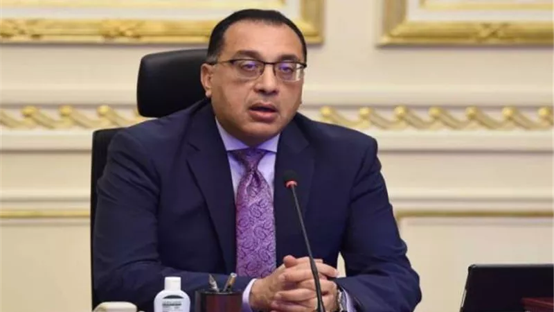 الحكومة تؤكد: لا صحة لزيادة أسعار الوقود بعد فرض الرسوم الجديدة