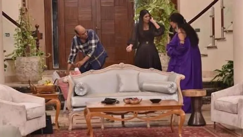 إصابة احمد بدير بصدمة بعد تفجيرات فى فيلا فيفى عبده