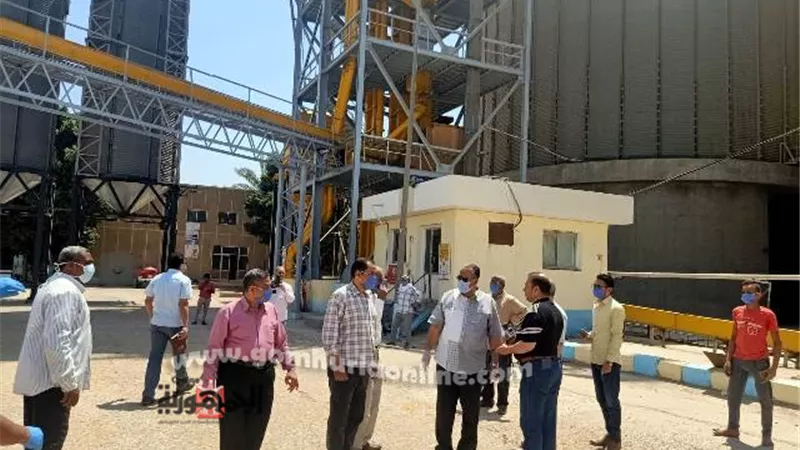 حملات مكثفة للتطهير ومتابعة صرف المعاشات بمراكز أسيوط