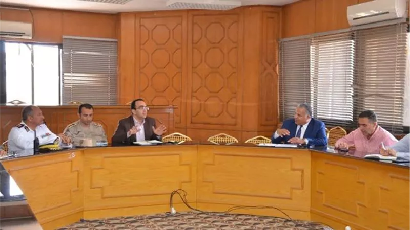 5 إجراءات إحترازية ضد كورونا في لجان امتحانات الثانوية العامة بالإسماعيلية