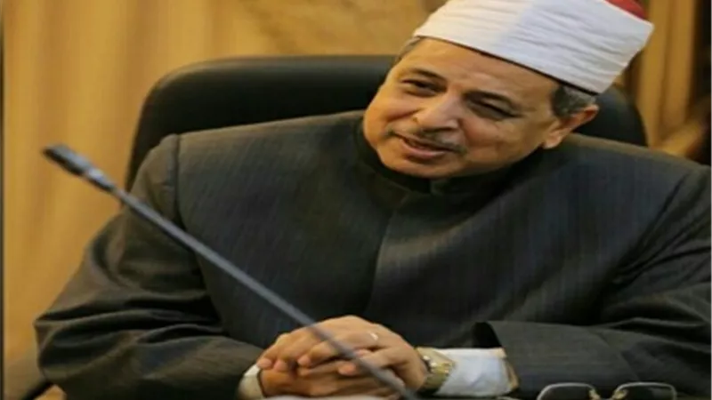 وفد أزهري يشارك في عزاء المعلم شهيد الشهامة