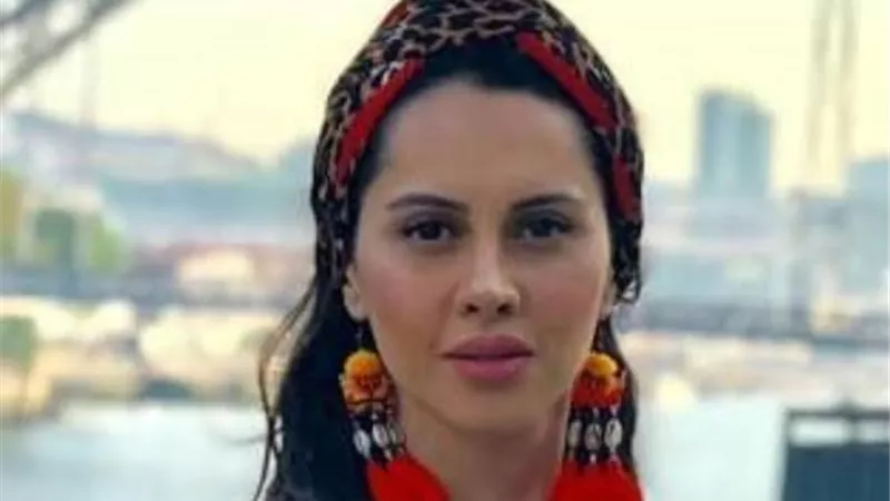 بالفيديو: ياسمين رئيس تغنى لشيرين عبد الوهاب