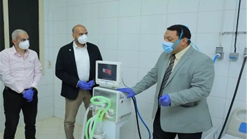 موانئ دبي العالمية - السخنة تتبرع بجهازي تنفس صناعي لدعم القطاع الطبى
