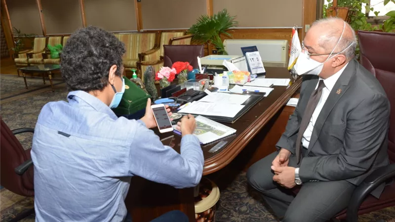 توقيع برتوكول تعاون بين مؤسسة 2020 لعلاج الأورام وصاحب ابتكار تطبيق لتسهيل التبرع بالدم