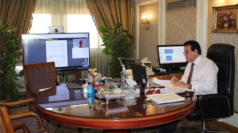 وزير التعليم العالي يرأس اجتماع الاتحاد الرياضي للجامعات بـ