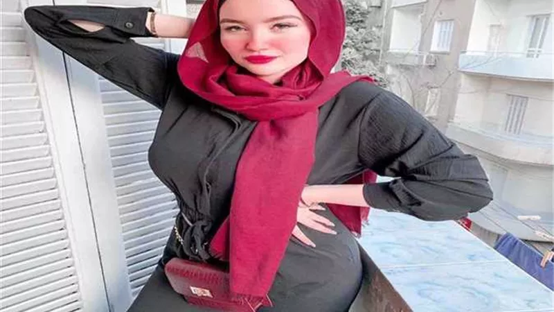مفاجأة.. النيابة تستأنف على قرار إخلاء سبيل حنين حسام
