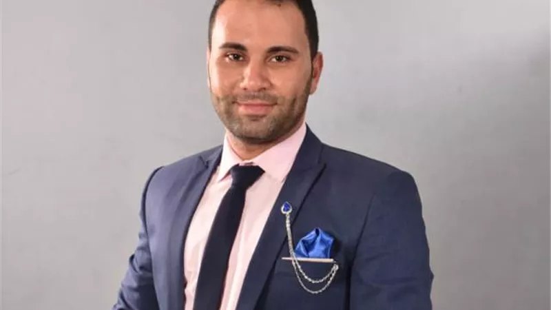 بالفيديو.. كورونا والجيش الأبيض أهم موضوعات البراجراف في اللغة الإنجليزية للثانوية العامة 2020