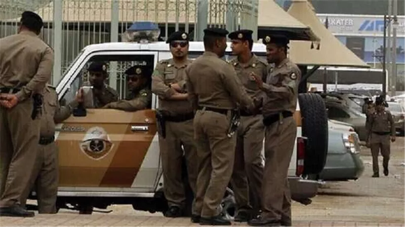 لمنع انتشار كورونا.. الجيش السعودي يشارك في تطبيق حظر التجول