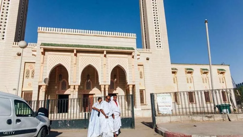 موريتانيا تسمح بإقامة صلاة الجمعه وفتح الأسواق والمطاعم