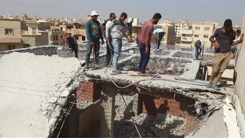 جهاز مدينة ٦ أكتوبر يشن حملات مكثفة لإزالة مخالفات البناء والمظاهر العشوائية بالمدينة