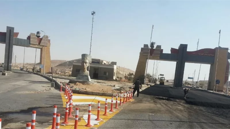 رئيس الجهاز: جار تنفيذ إزدواج الطريق الصحراوي الشرقي بطول ( 6.5 كم) بمدينة المنيا الجديدة