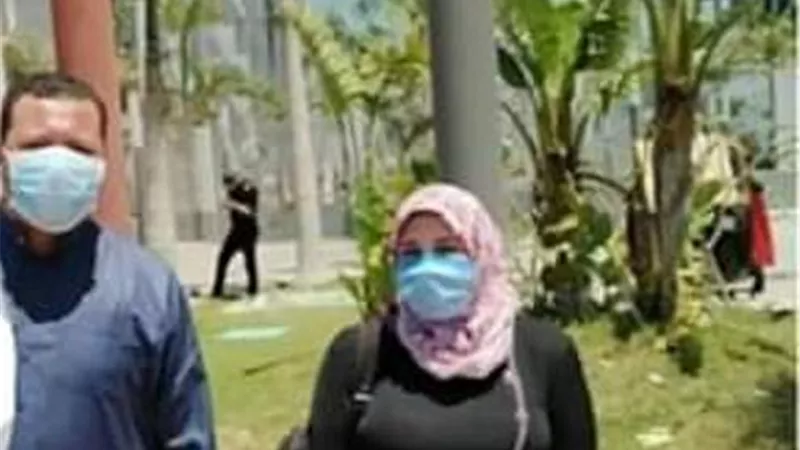 تعافت من كورونا .خروج ممرضة من مسشتفى الحجر بالإسماعيلية