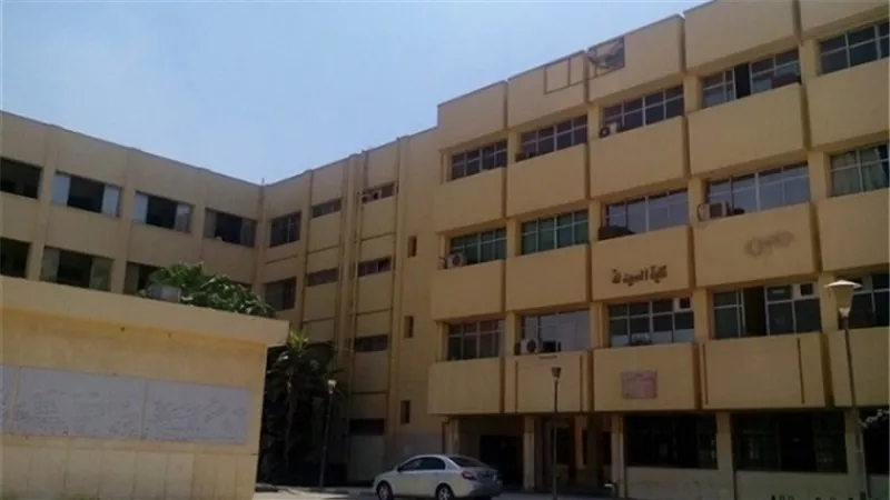 كلية صيدلة حلوان تقدم 3 نصائح لمرضى ارتجاع المرئ أثناء الصيام.. بالفيديو