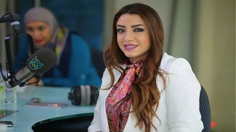 إعلامية تبلغ عن صديقاتها للشرطة بسبب كورونا