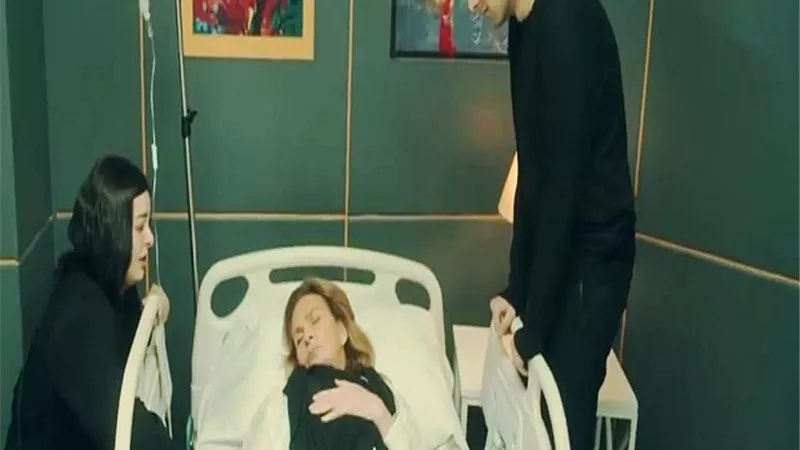 يسرا تدخل المستشفى بعد وفاة ابنها خالد أنور فى الحلقة 15 من 