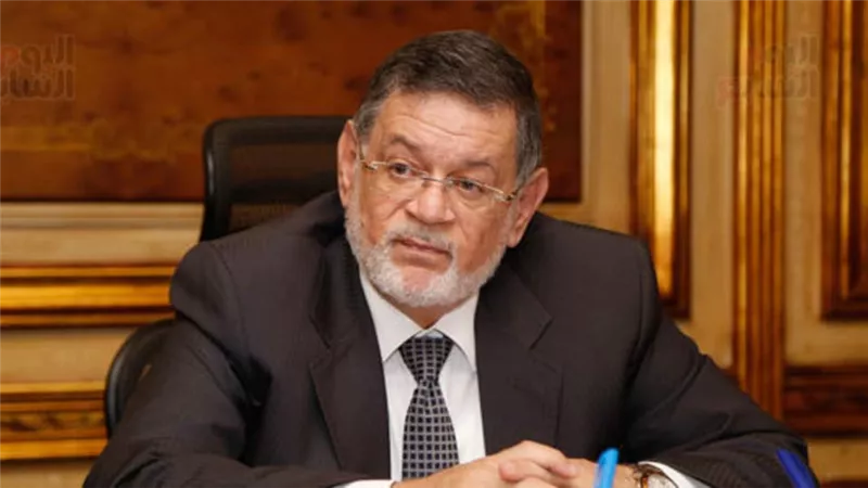 ثروت الخرباوى: الإخوان في مصر منقسمون الآن لـ 3 تنظيمات