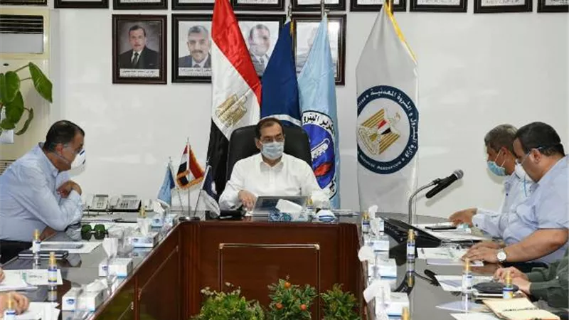 وزير البترول يترأس اجتماع اللجنة العليا للمنطقة الجغرافية البترولية بمسطرد