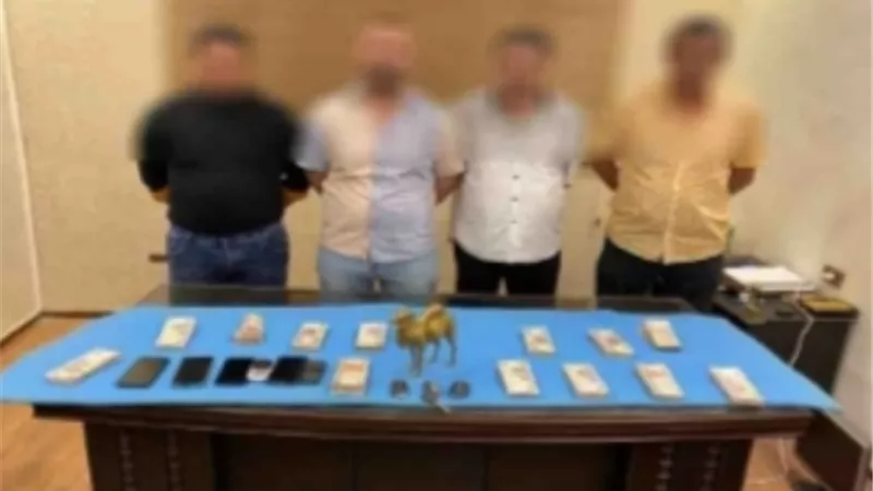 مقاطع فيديو اسقطت 4 اشخاص لتجارتهم فى الآثار.. وحفرة كشفت مسجل بولاق أبو العلا