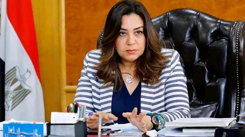 منال عوض تكشف السر وراء تسجيل محافظة دمياط صفر إصابات بكورونا