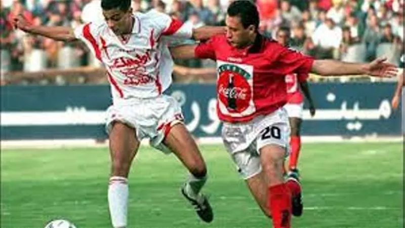 نجم الزمالك يكشف عن مفاجأة بشأن بطل القرن الحقيقى