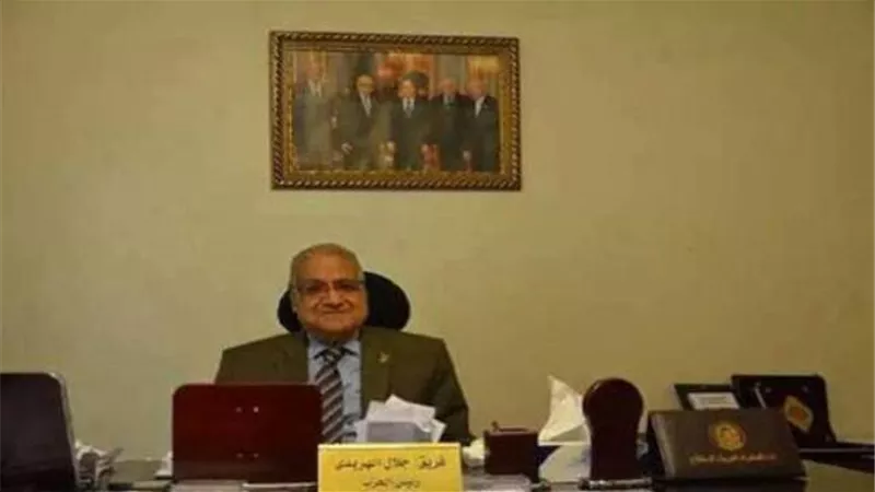 الفريق الهريدى : ضرورة تشديد الإجراءات الاحترازية وإلزام المواطنين بالكمامة والقفازات