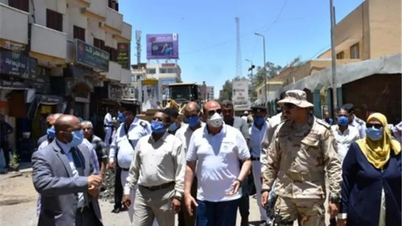 الإسراع بمعدلات تنفيذ مشروع تطوير السوق السياحى وميدان المحطة ودرة النيل