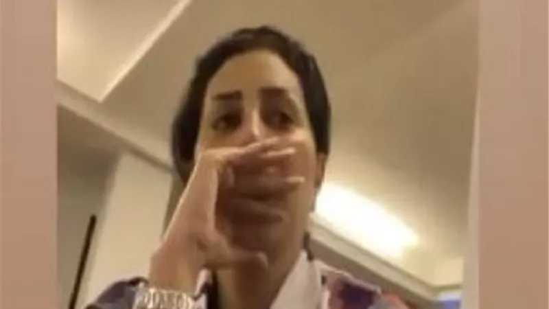 وفاء عامر تبكى بسبب مسلسل 
