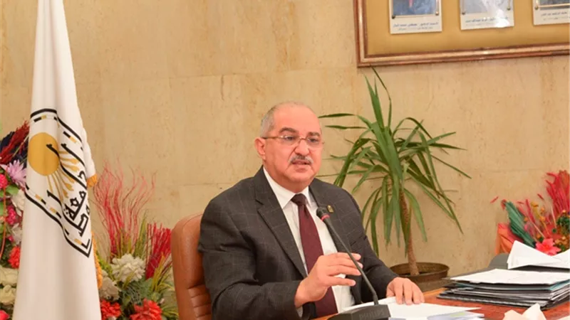 جامعة أسيوط تُعلن مضاعفة مكافآت النشر الدولي لأعضاء هيئة التدريس ومعاونيهم فى المجلات العالمية
