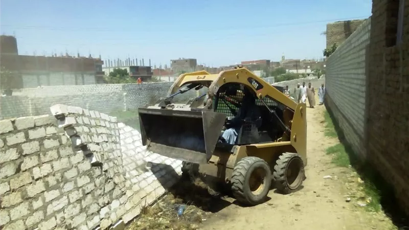 استرداد 30 فدانا من املاك الدولة بديرمواس