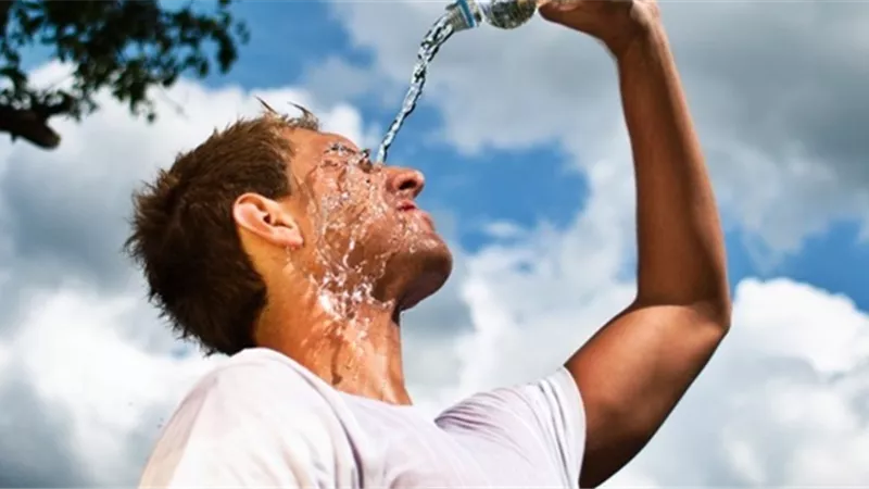 الأرصاد تحذر موجة شديدة الحرارة من الخميس حتى الإثنين
