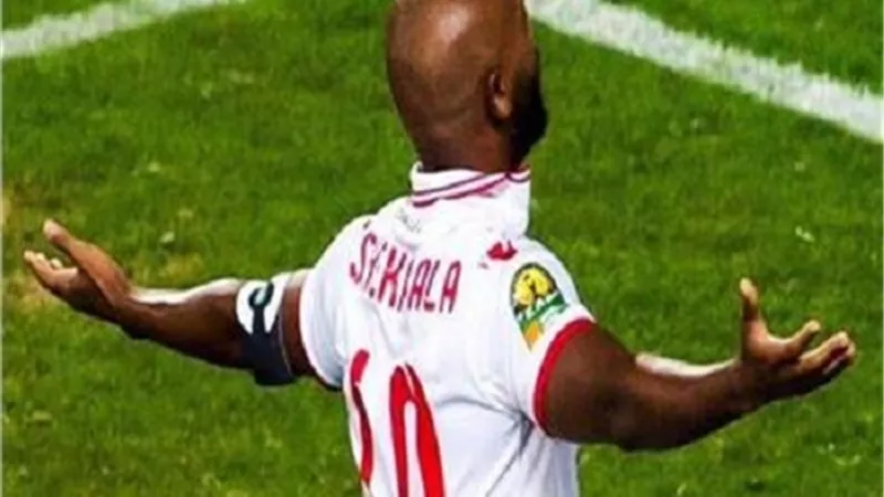 إسلام صادق يكشف موقف 