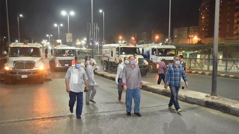 محافظ أسيوط: إستمرار حملات تطهير ورش الشوارع والميادين