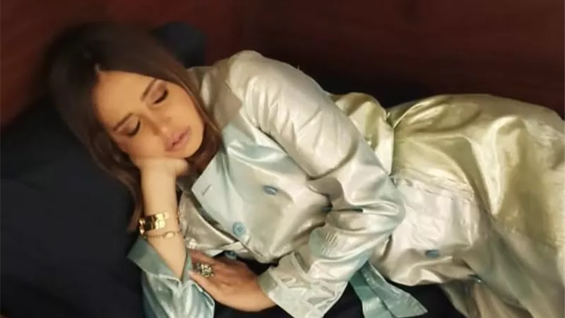 حلا شيحة تشعل انستجرام بصورة من كواليس 