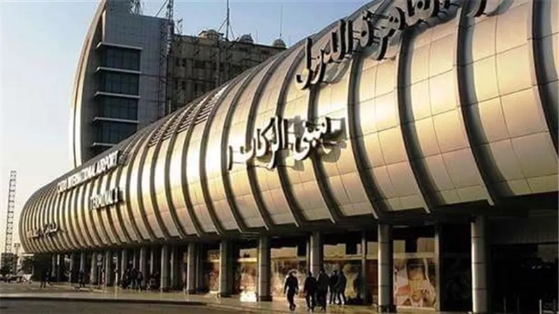 رحلة طيران استثنائية تجلي ١٩٥ مصريا من العالقين بالكويت