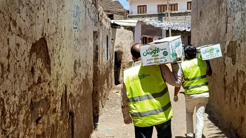 الأورمان: جارى الانتهاء من توزيع 8 ألف كرتونة مواد غذائية بقرى ومراكز كفرالشيخ