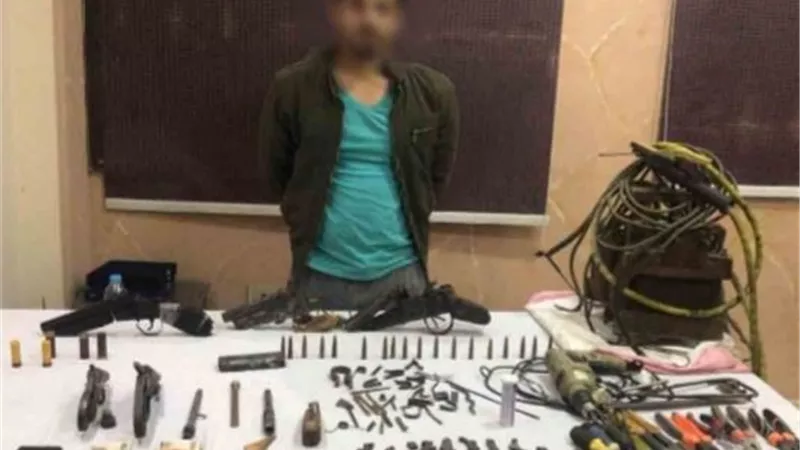 سقوط حداد السلام لادارته ورشة لتصنيع السلاح النارى
